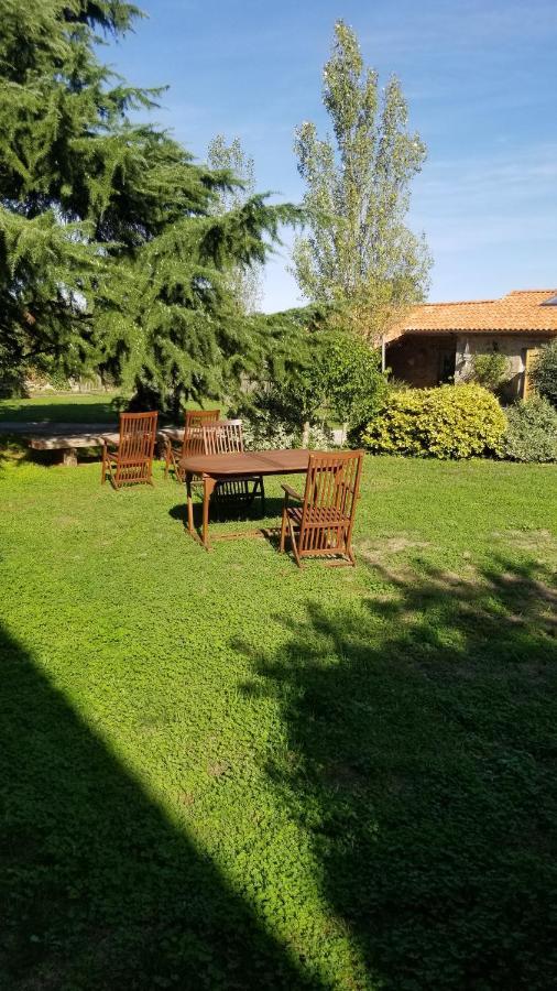 Chambres Et Gite Dans Un Lieu Calme Et Champetre Gourge Les Grippeaux Proche Parthenay Buitenkant foto