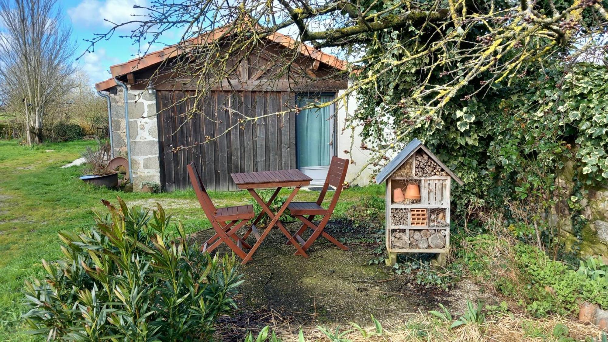 Chambres Et Gite Dans Un Lieu Calme Et Champetre Gourge Les Grippeaux Proche Parthenay Buitenkant foto